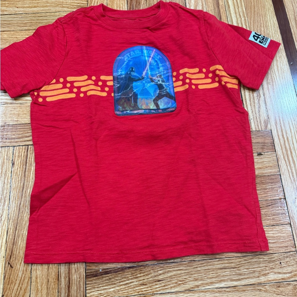 GAP Star Wars Kids Red Graphic T-Shirt size small (6/7)